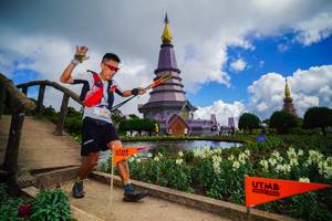 BIB: 200
                            <button type="button" onclick="openModal(19225593)" class="btn btn-primary btn-sm float-right btn-popup" data-toggle="modal" data-target=".modal-high-quality">
                        <i class="fas fa-shopping-cart"></i> Add to Cart
                    </button>
                                            <button type="button" onclick="isThisMe(19225593, true)" class="btn btn-success btn-sm float-right btn-popup btn-isme hidden" data-toggle="tooltip" data-placement="bottom" title="นี่คือรูปของคุณใช่ไหม คลิกที่นี่เพื่อเอาเข้าอัลบั้ม">
                        <i class="fas fa-plus"></i> Add to album
                    </button>
                    <button type="button" onclick="isThisMe(19225593, false)" class="btn btn-warning btn-sm float-right btn-popup btn-isnotme hidden">
                        <i class="fas fa-ban"></i> Remove from album
                    </button>